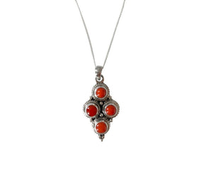Collar de plata con coral 