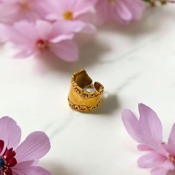 Anillo de latón con diseño original