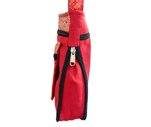 Bolso con cremalleras 