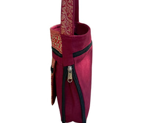 Bolso con cinta para llevar cruzada 