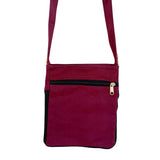 Bolso con telas de seda de decoración 