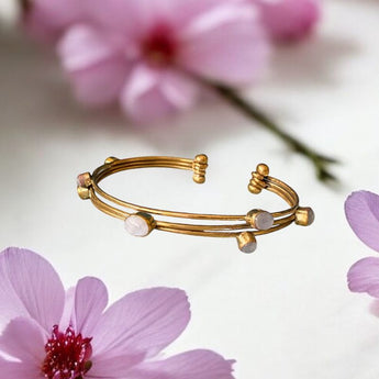 Brazalete de latón con labradorita