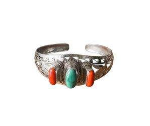 Brazalete de plata, turquesa y coral