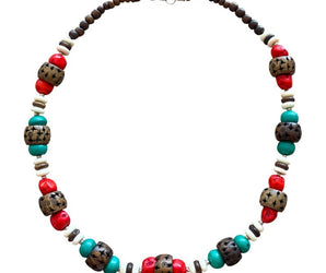 Collar de cuentas de madera