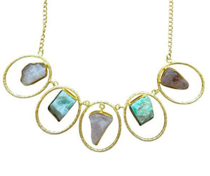 Collar de latón